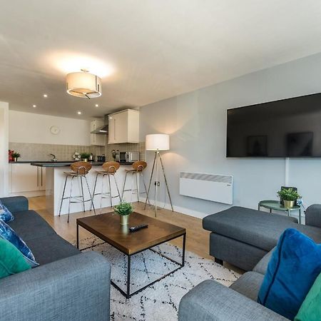 Host & Stay - Central Balcony Apt Liverpool Exterior photo